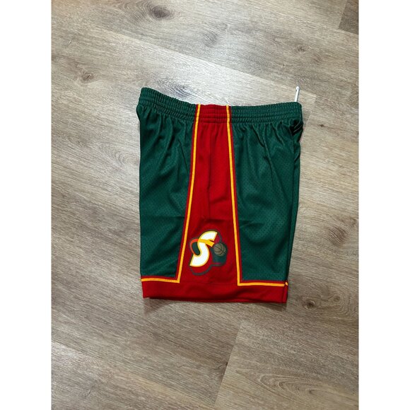 Seattle Supersonics Mitchell & Ness Hardwood Classic Short 95-96 - Mens - Picture 2 of 4